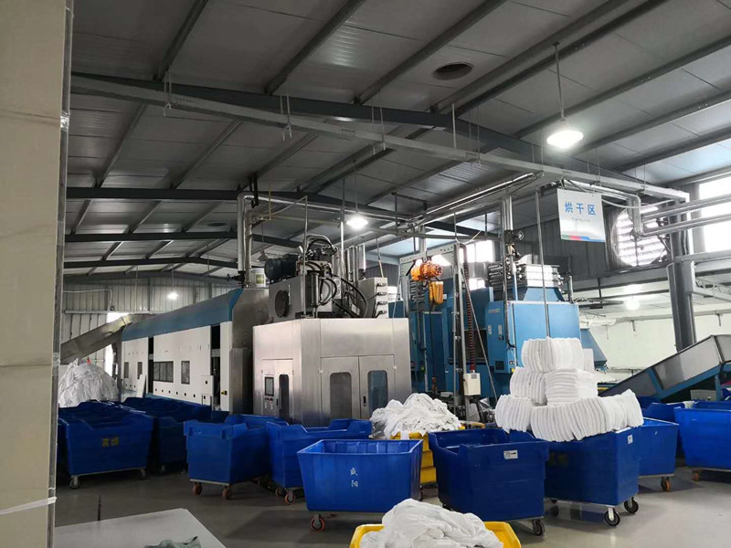 給賓館洗床單利潤大么？ 賓館洗滌廠一年的利潤，賓館大型洗滌設(shè)備有哪些，賓館洗滌設(shè)備廠家推薦